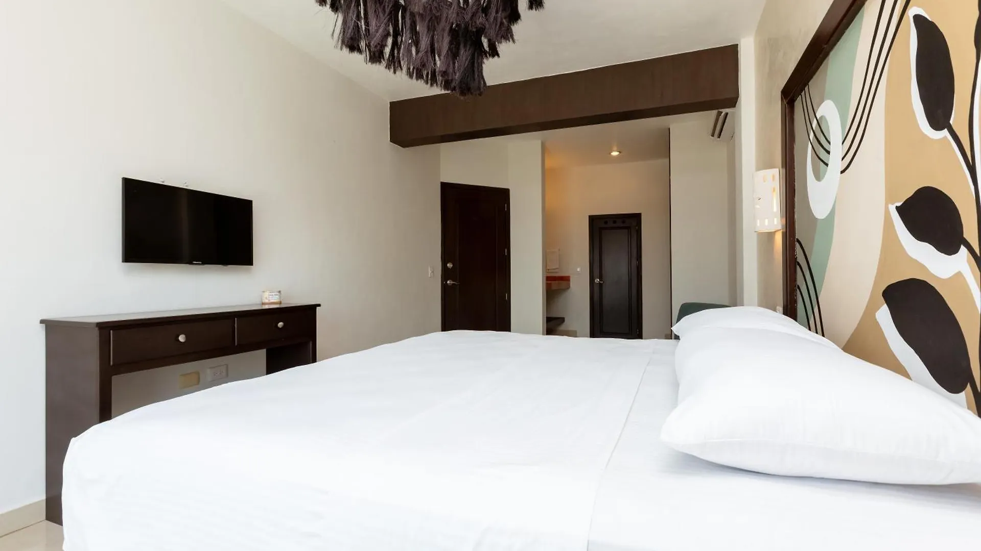 Hotel Kinich Isla Mujeres 4*,